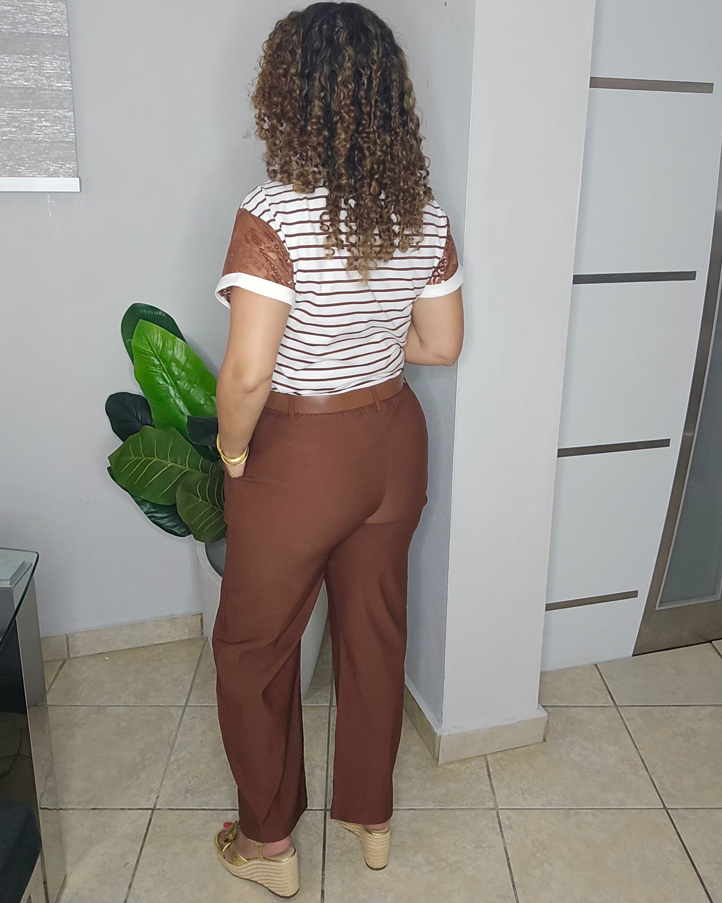 Chesnut Belted Barrel Pant