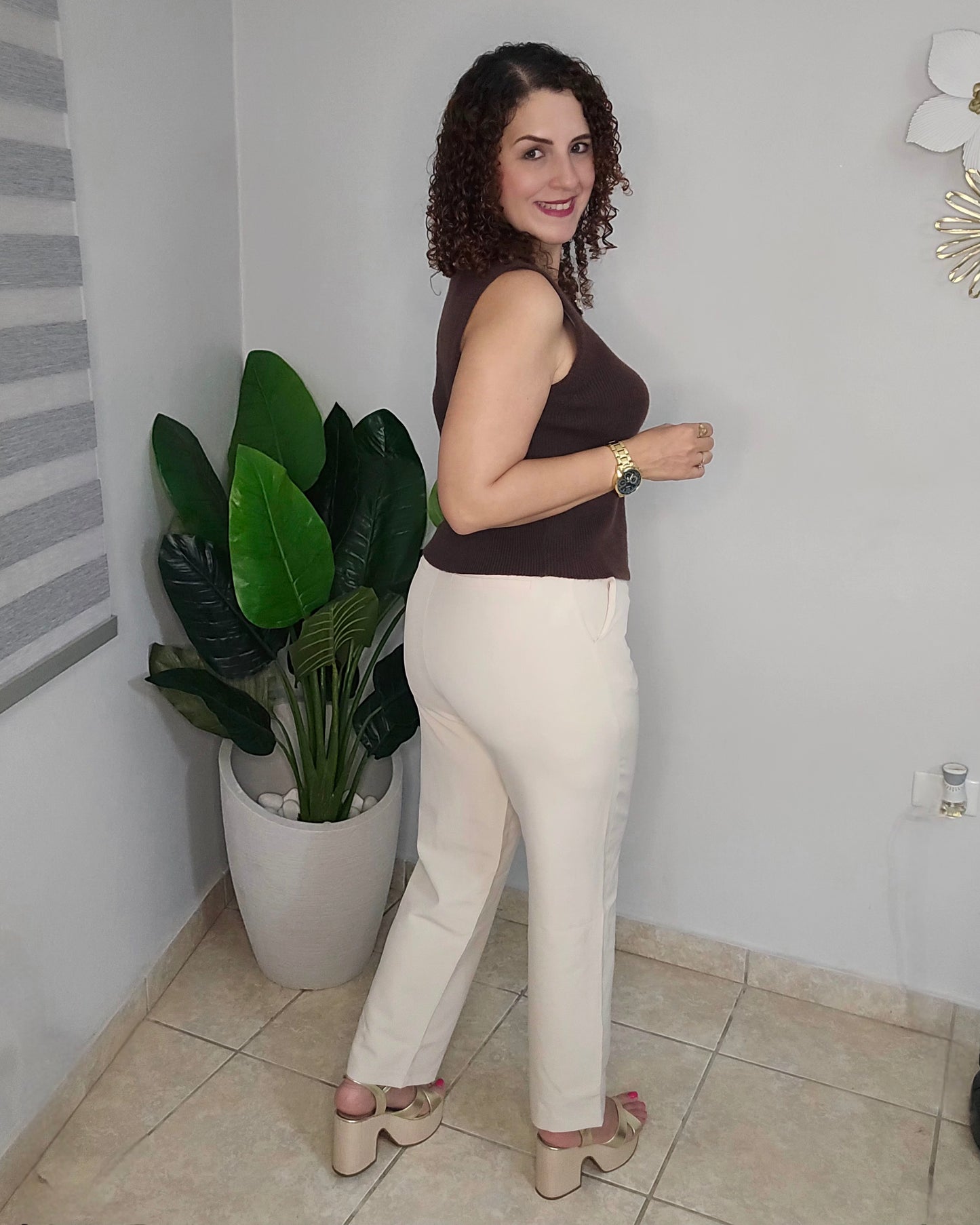 Essential belted pant