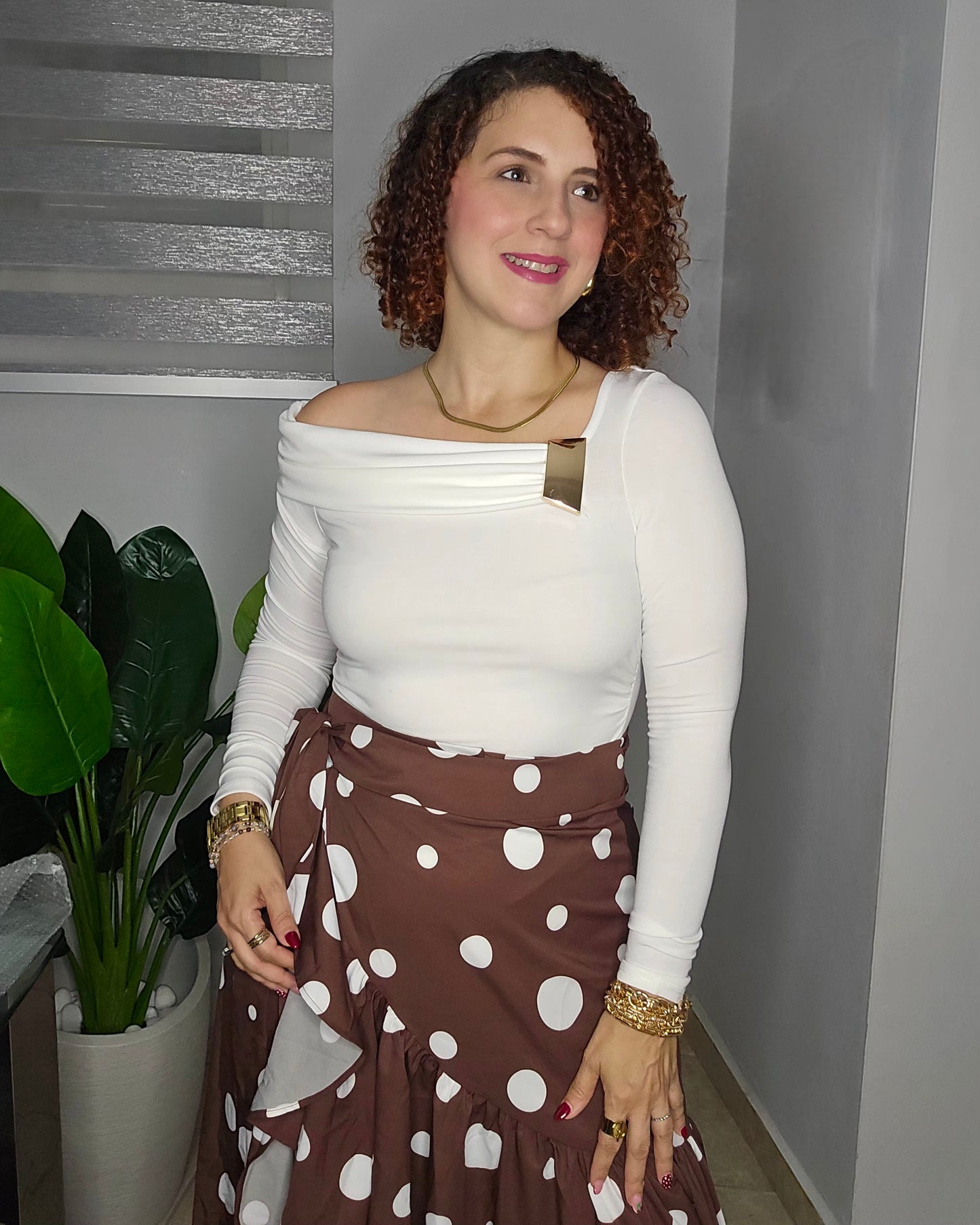 One open shoulder top