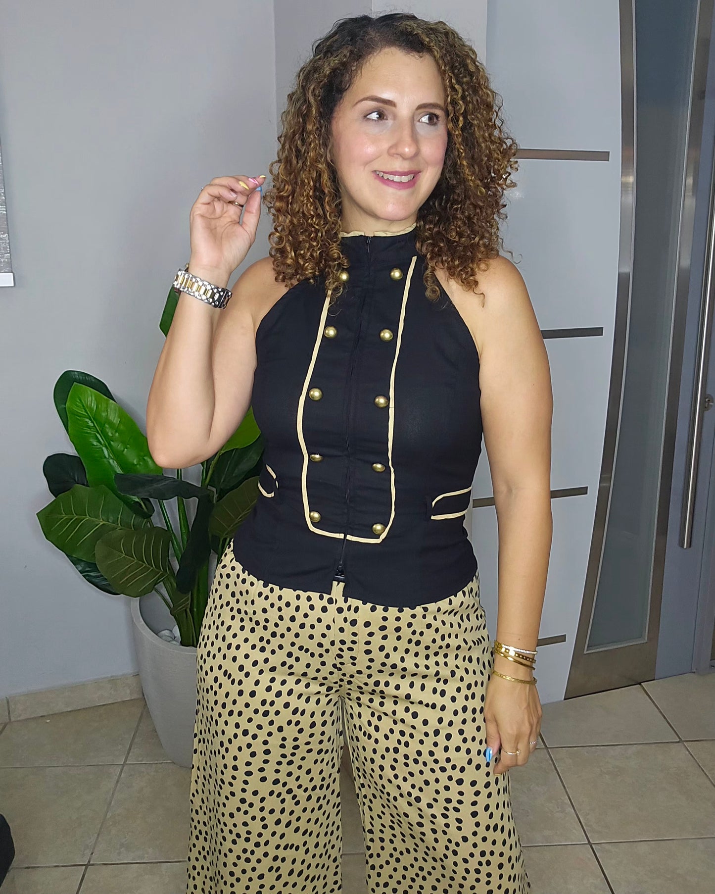 Noir Napoleon Top