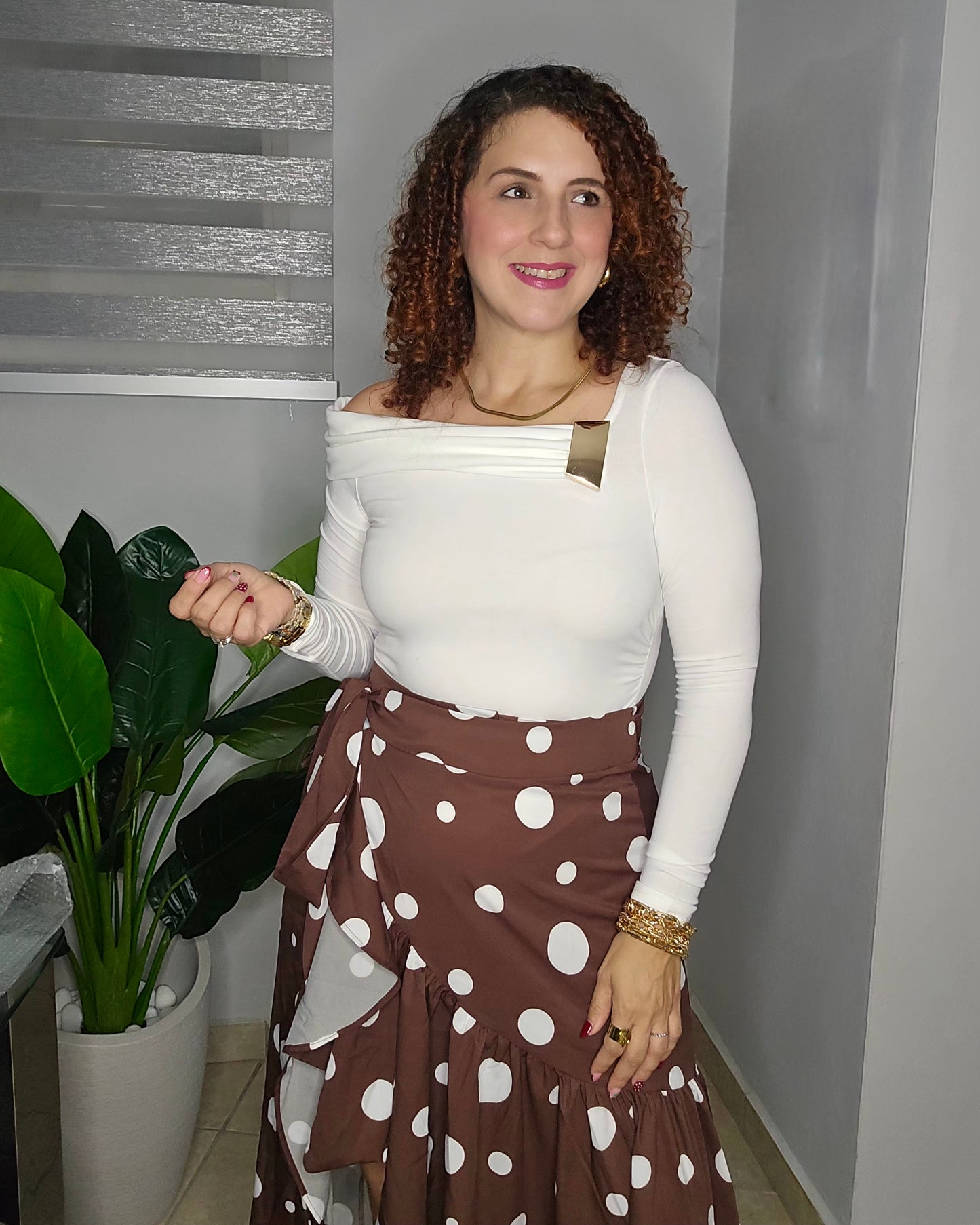 One open shoulder top