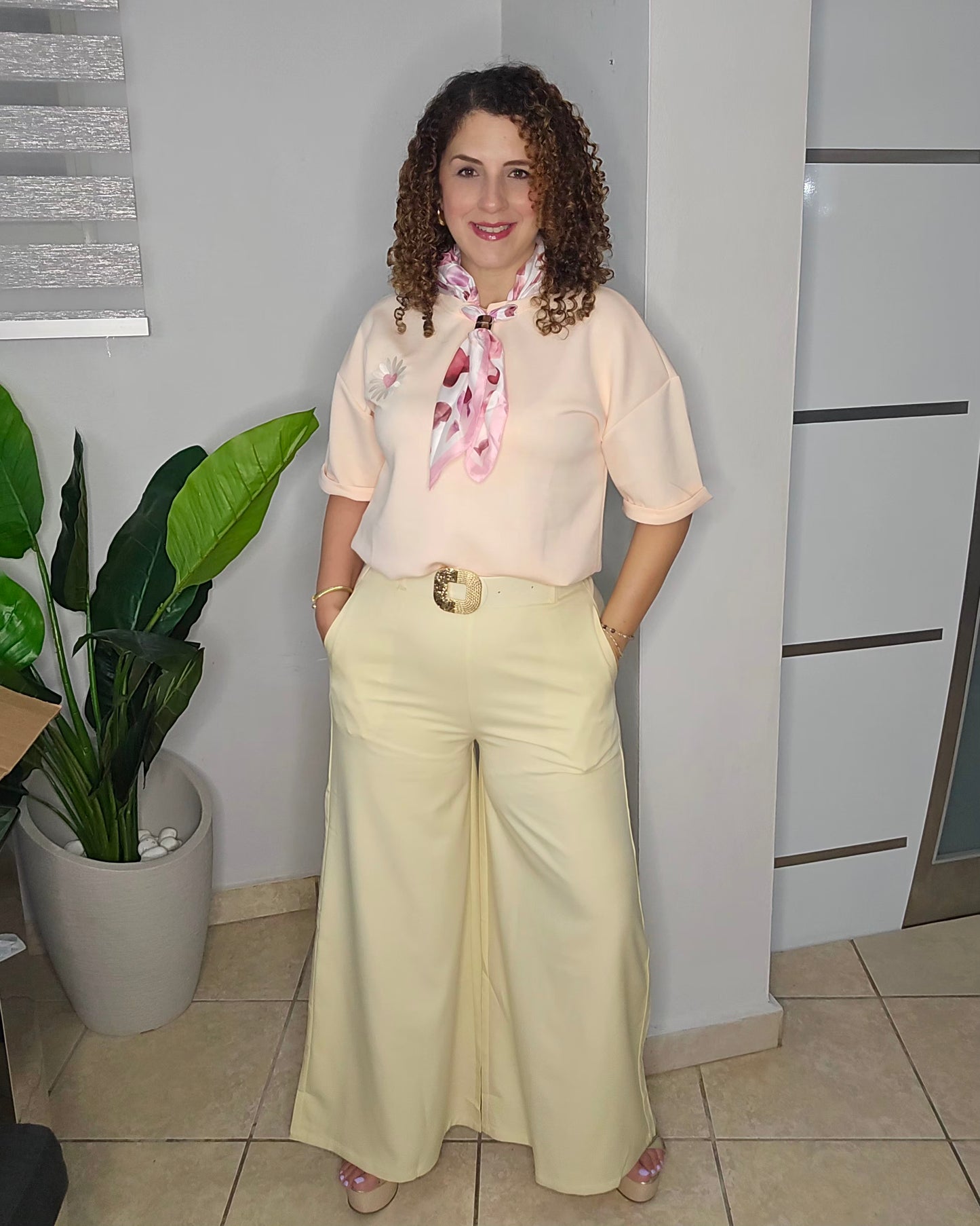 Soft sun belted pant
